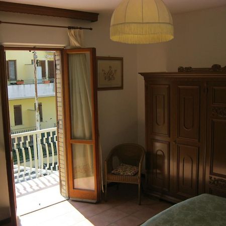 Apartment Via Vittoria Bastia Umbra Buitenkant foto