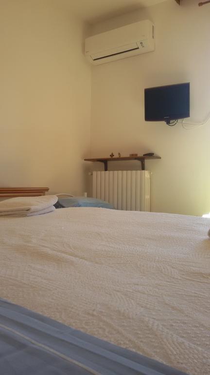 Apartment Via Vittoria Bastia Umbra Buitenkant foto